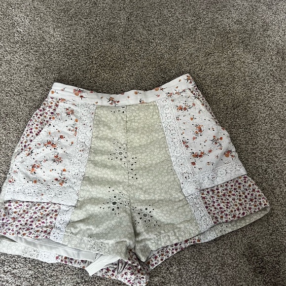American Eagle Outfitters Pants - American Eagle Floral Patchwork Shorts